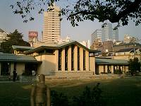 ���C�g�̌��z�Ƃ��ėL���炵��