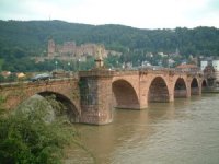 �n�C�f���x���N��������ɖ]�ށi�N���b�N����Ɗg��j