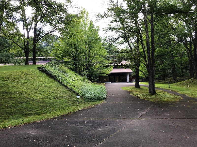 5762　セゾン現代美術館