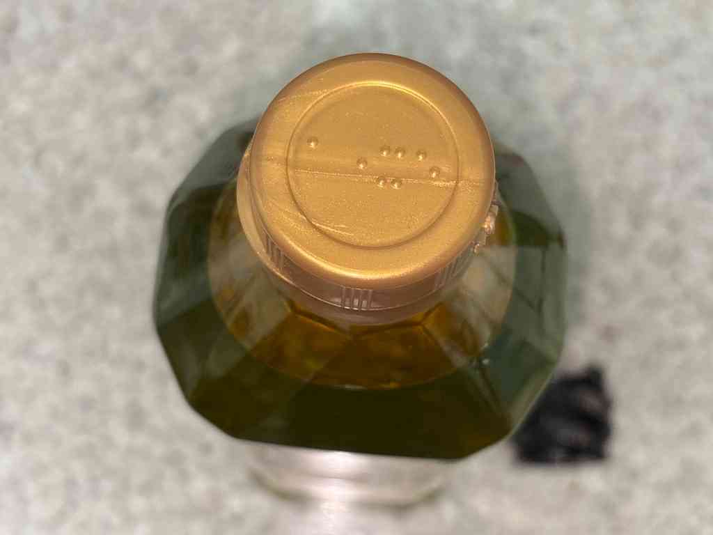 7907　なんて書いてあるんだろう？