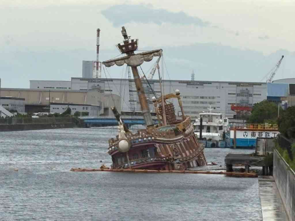 7917　時間が止まった朝、鶴見線にて