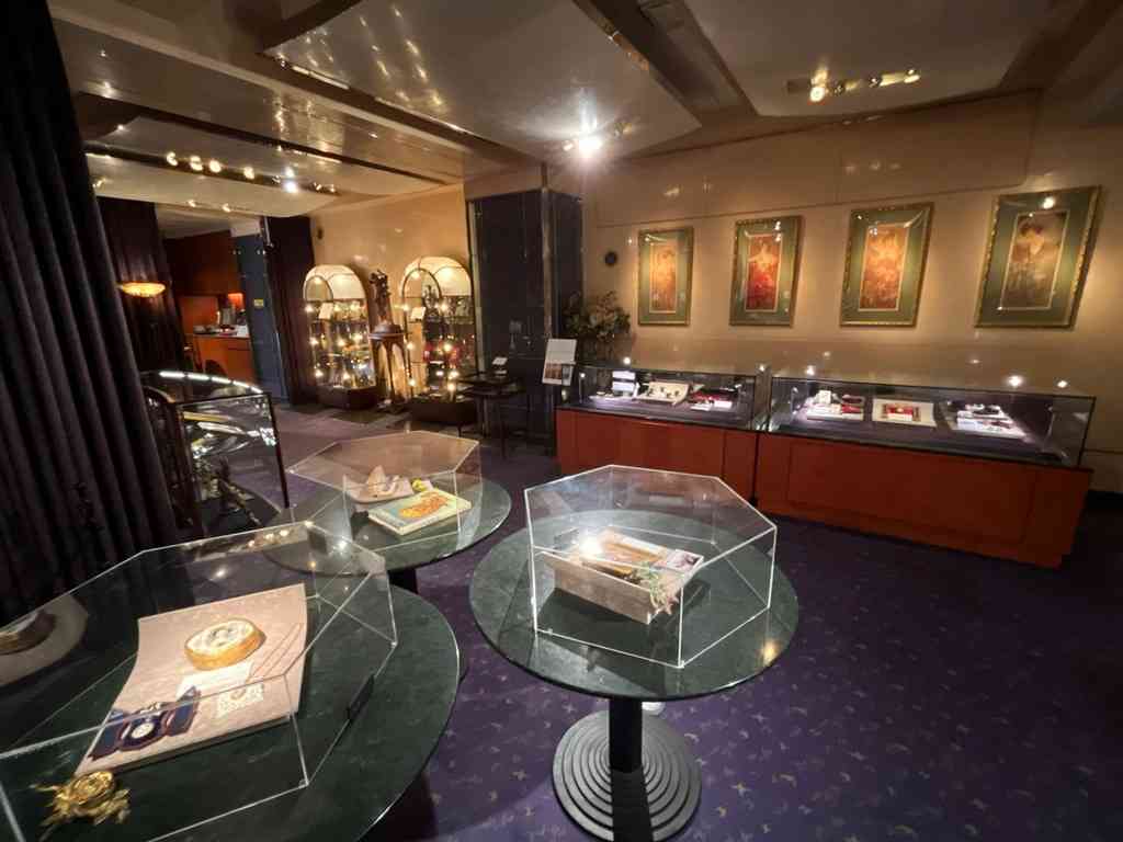 8095　梶光夫エマーユ七宝美術館