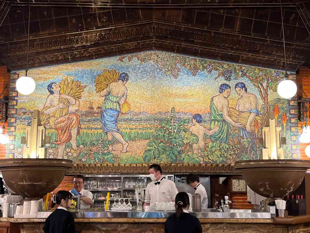 8109　ビヤホールライオン銀座七丁目店